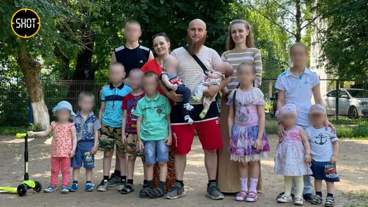 Детский омбудсмен в Москве проверит семью многоженца Ивана Сухова