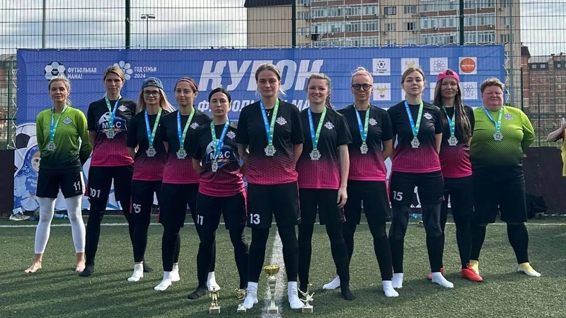 Домодедовские футболистки взяли серебро на турнире «Кубок футбольных мам»