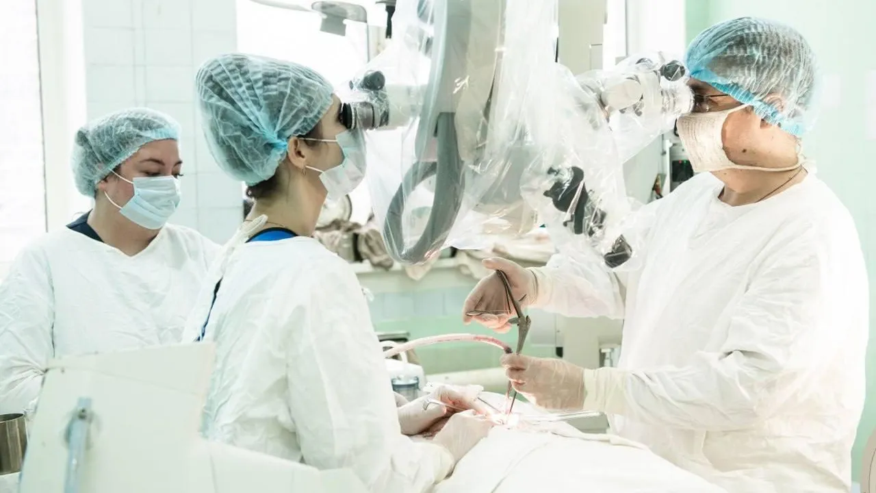 10 тыс высокотехнологичных операций провели в больницах Подмосковья в 2024 г