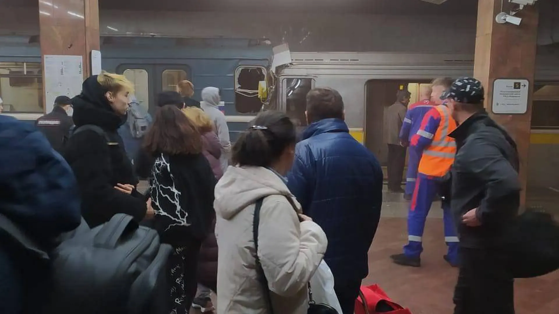 «112»: число пострадавших из‑за столкновения поездов в метро увеличилось до 4