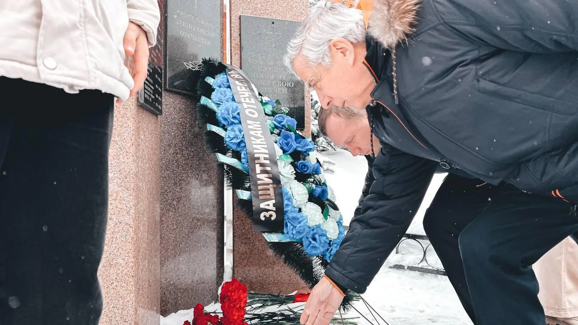 Депутат Коркин в Егорьевске почтил память россиян, исполнявших свой долг за пределами РФ