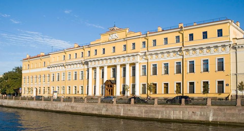 Ограду Юсуповского дворца в Петербурге намерены отреставрировать к лету