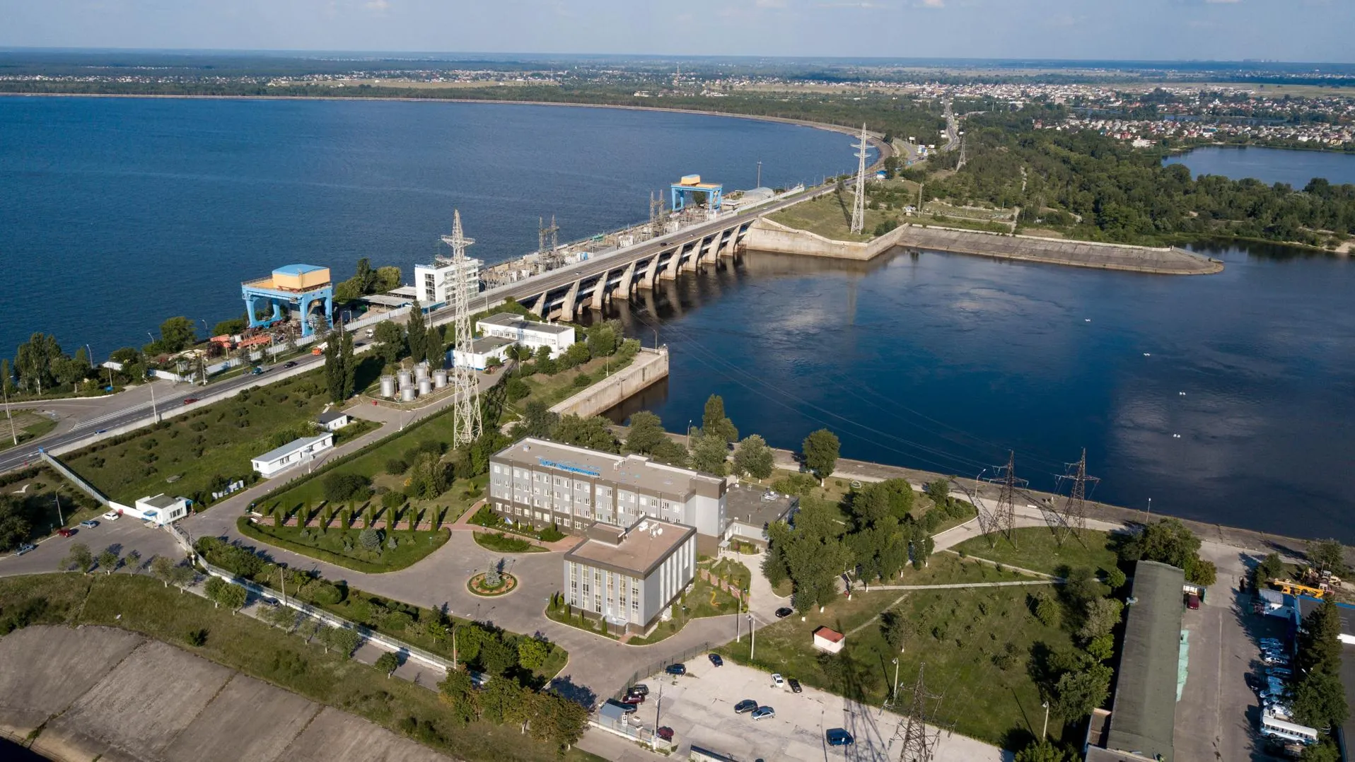 МИД РФ: Киев готовится к разрушению дамб Киевской ГЭС и Каневского водохранилища