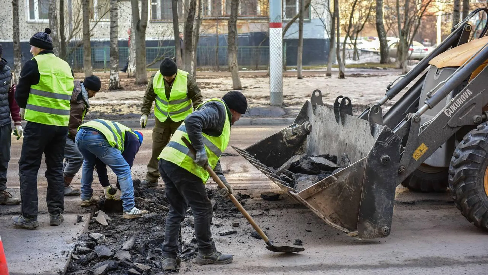 В Химках усилили работы по ремонту дорог