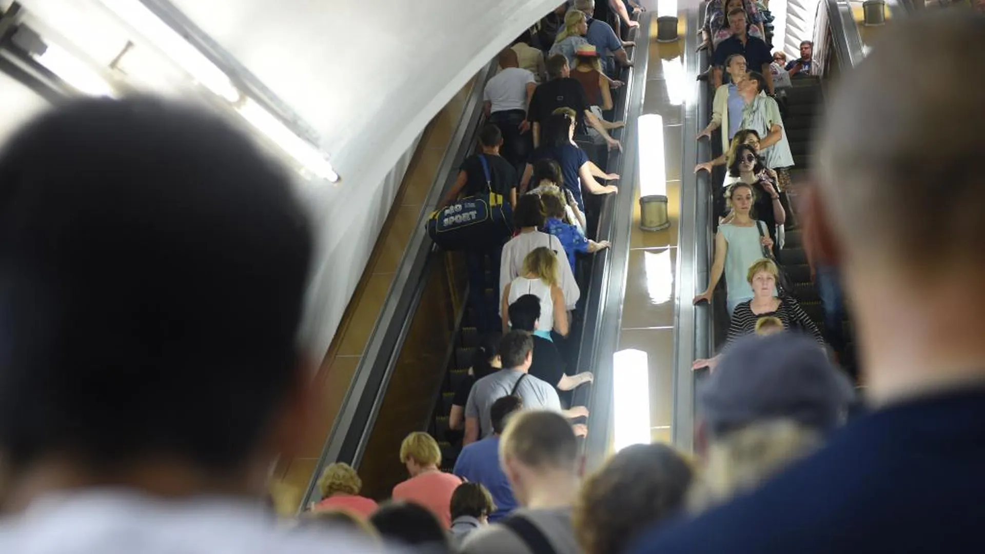 Вход на некоторые станции метро могут ограничить из‑за фестиваля «Круг света»