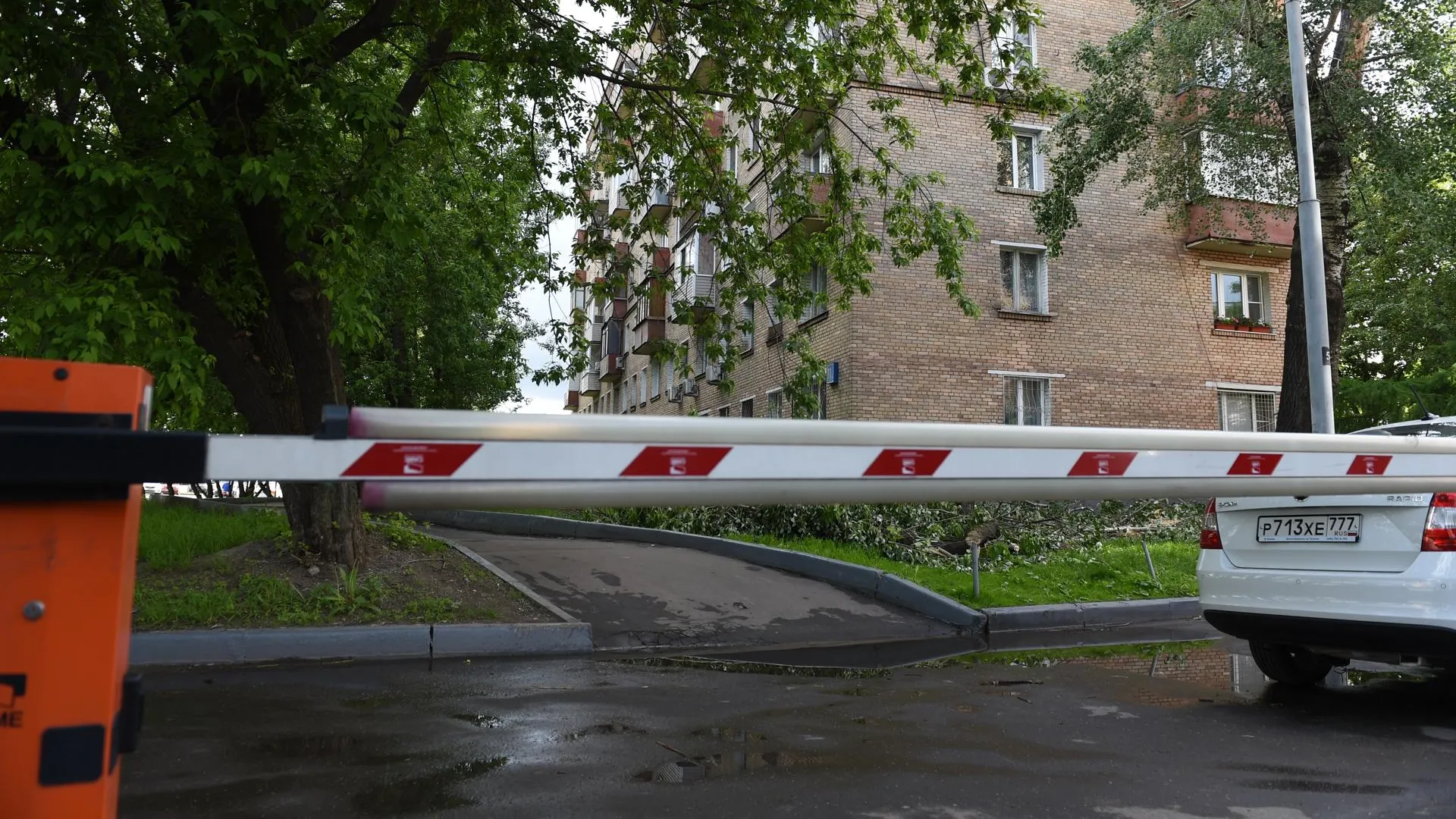 Как получить субсидию на установку шлагбаума в Москве | РИАМО | РИАМО