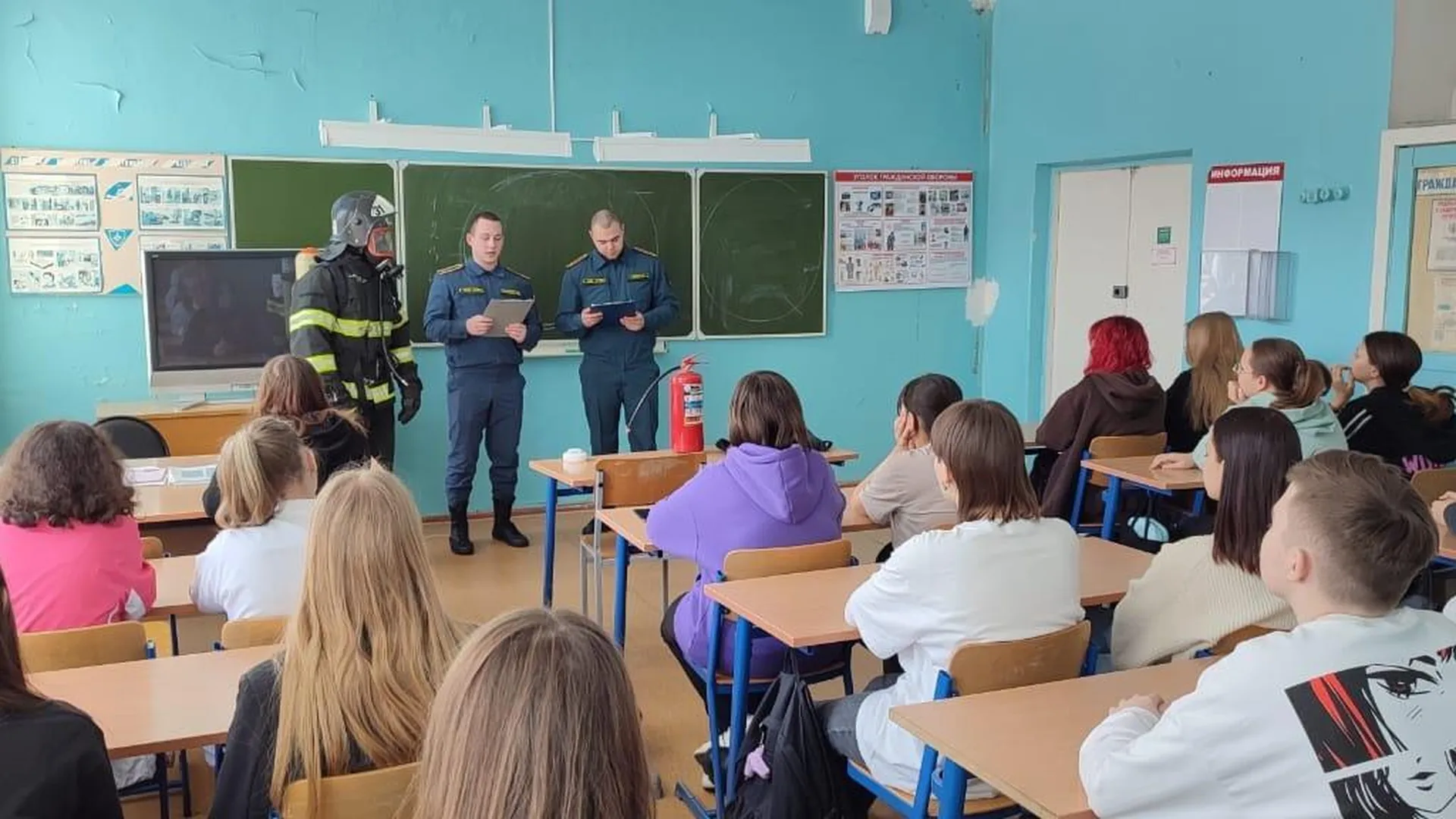Студенты Зарайска провели профилактические мероприятия по пожарной безопасности в быту
