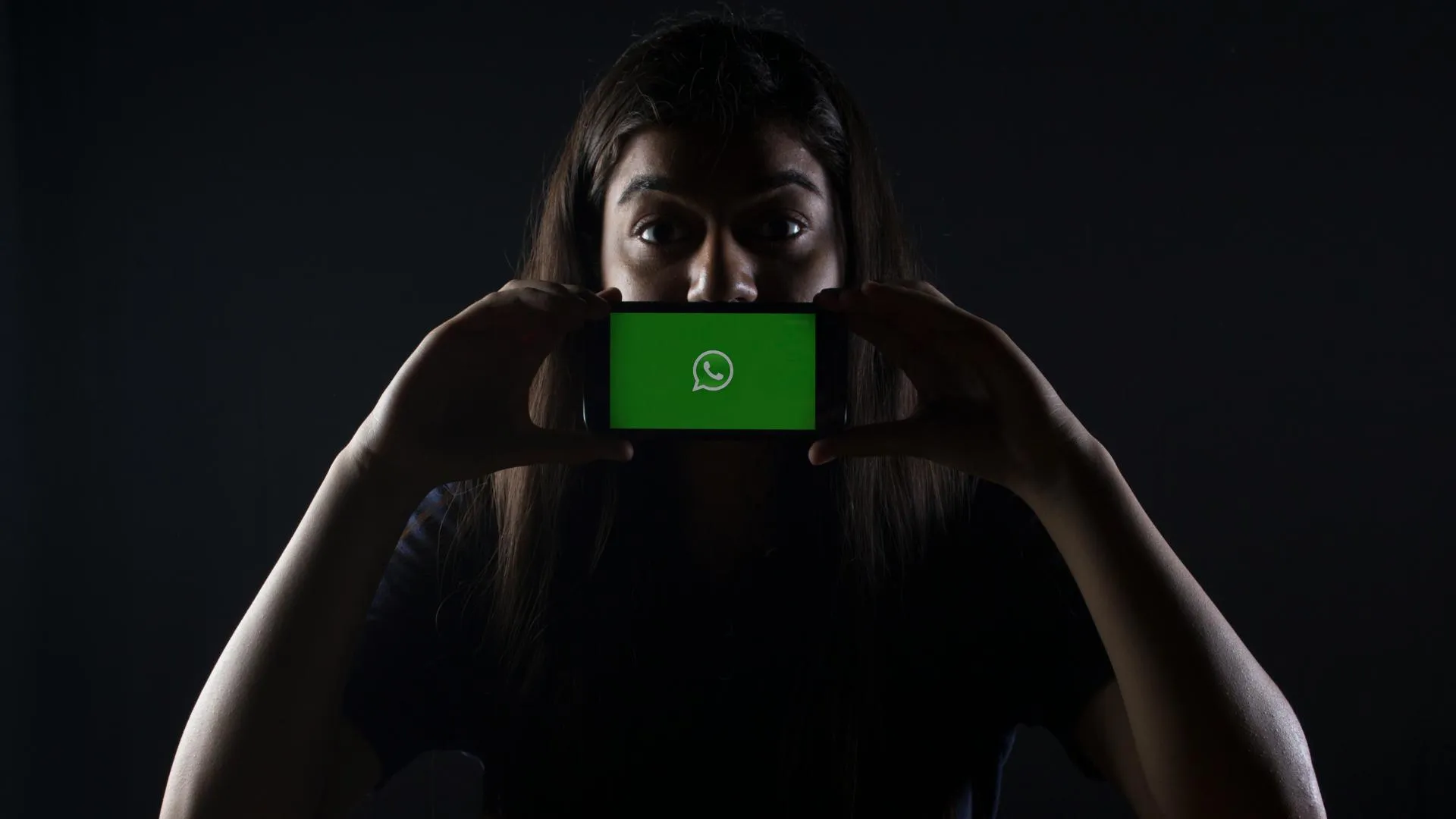 WhatsApp* могут заблокировать в России