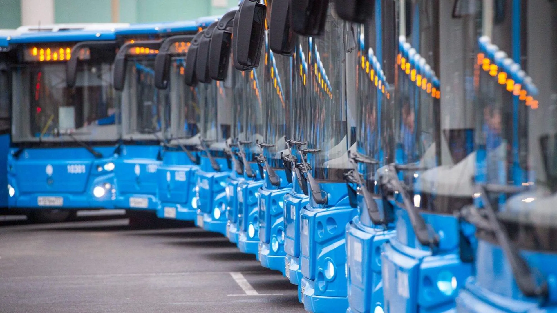 Электробус камаз-6282 схема. Мосгортранс транспорт. Камаз 6282 электробус чертежи. Новые электробусы в москве. Сколько работают автобусы в москве.