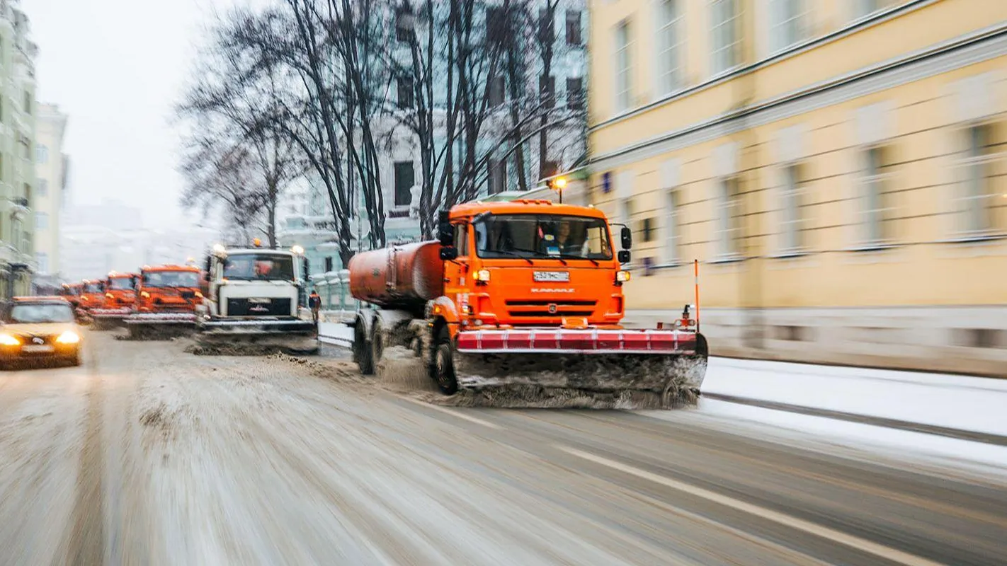 Городские службы Москвы в новогодние праздники переведут на усиленный режим работы