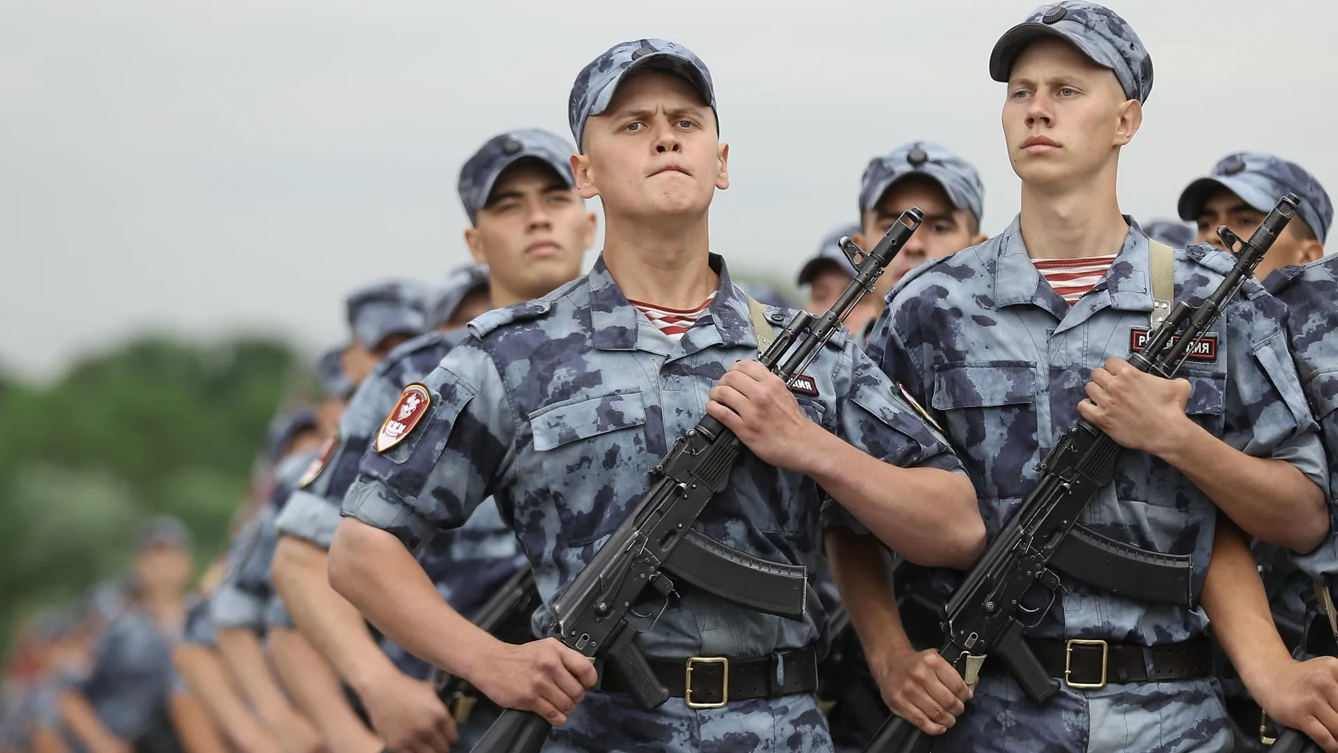 ОДОН имени Дзержинского войск национальной гвардии РФ отмечает 96‑летие |  РИАМО