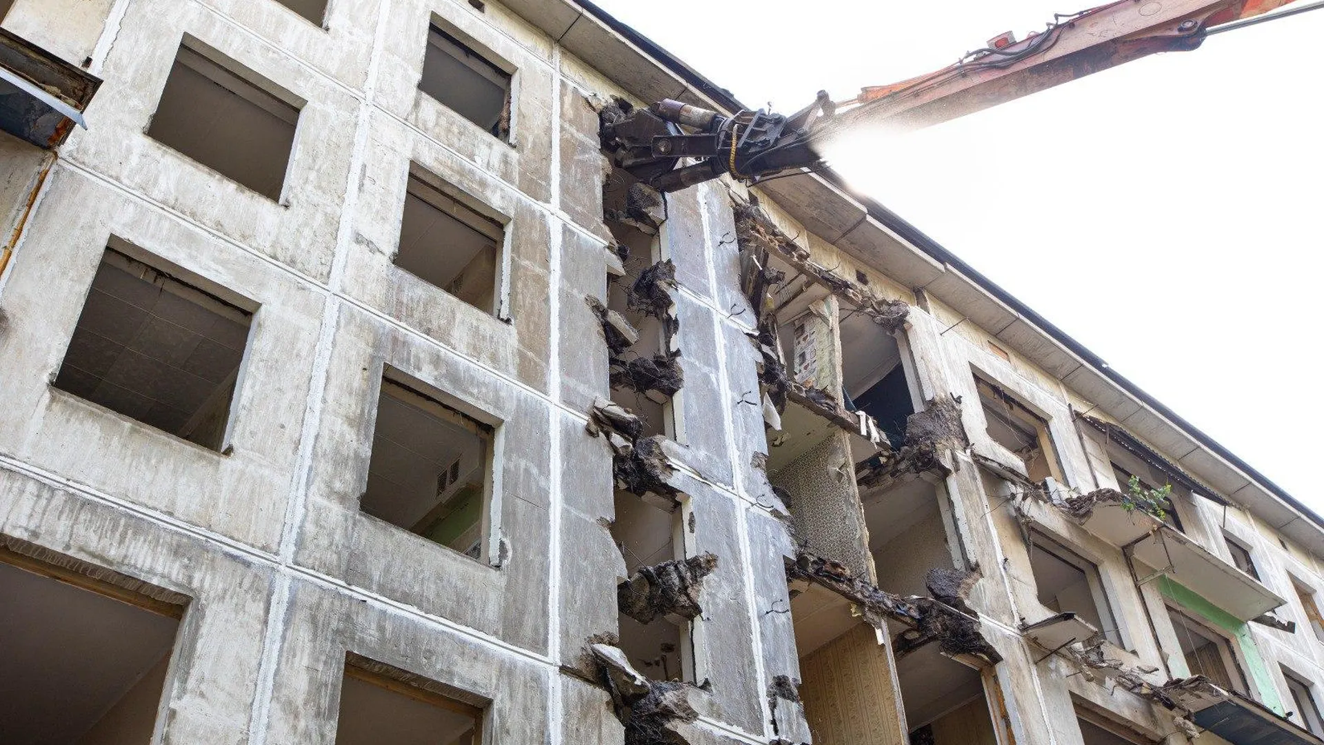 Загрутдинов: два дома демонтировали в САО в рамках программы реновации с начала года