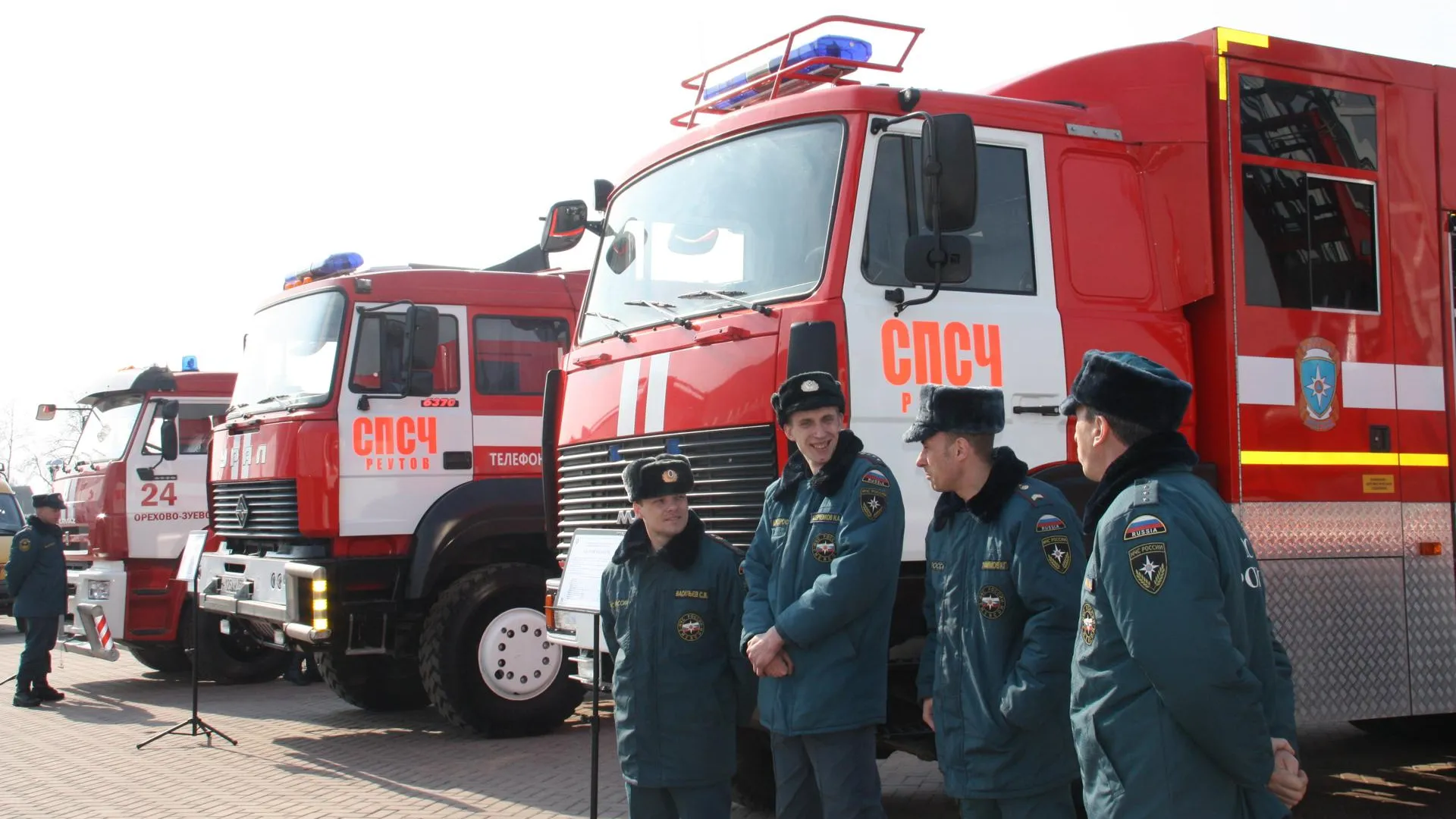 Более 140 пожарных МЧС обеспечат безопасность в Подмосковье на 1 мая