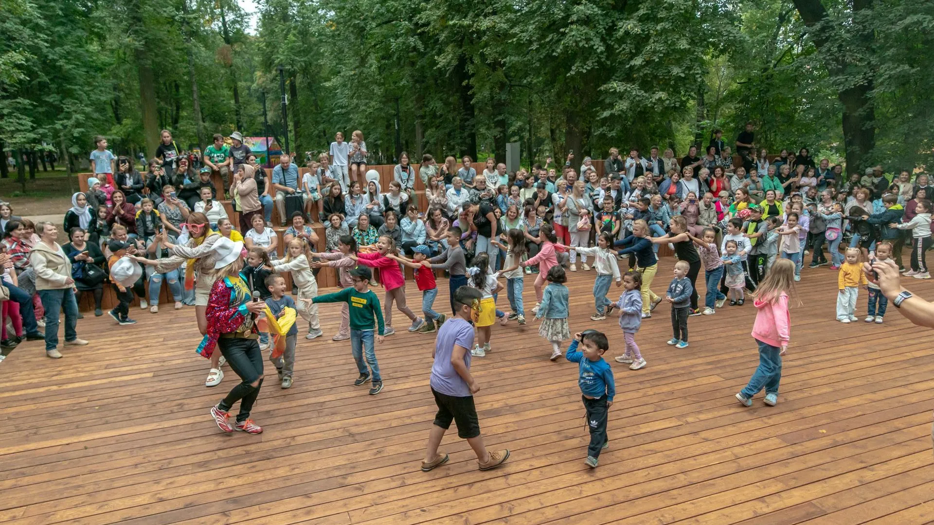 7,5 тыс человек пришли на открытие в лесопарк «Гальчино» и «Свердловский парк»
