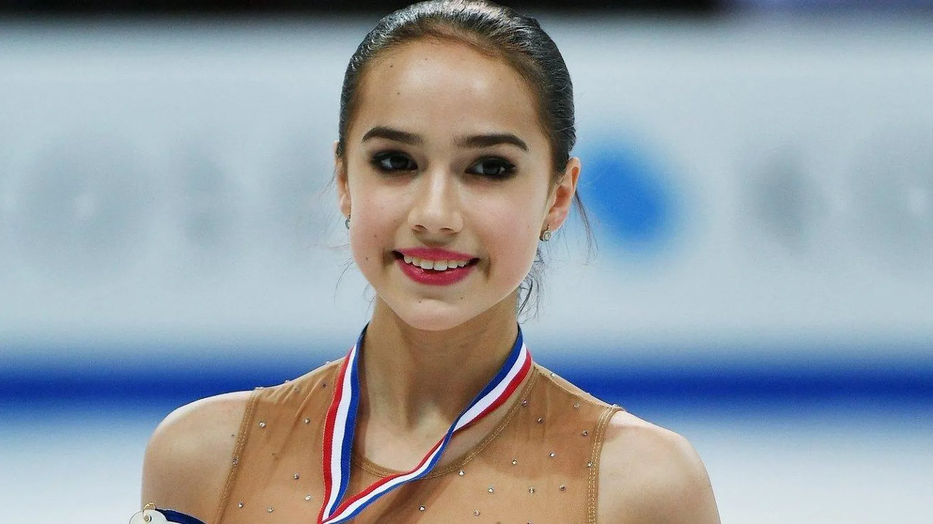 Фигуристка Загитова обновила мировой рекорд в короткой программе на Олимпиаде‑2018