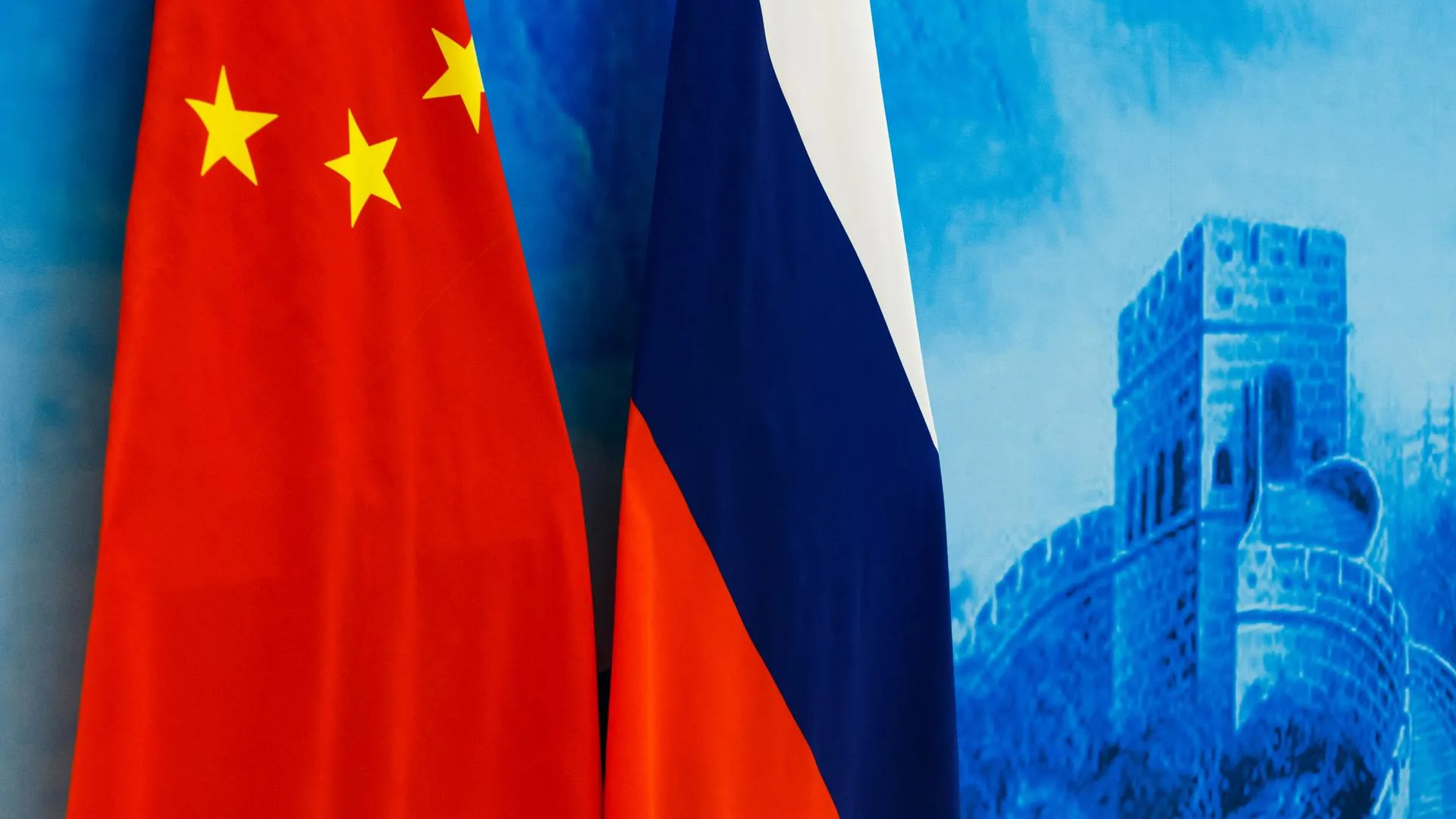Товарооборот между РФ и Китаем может достигнуть 180–190 млрд долларов