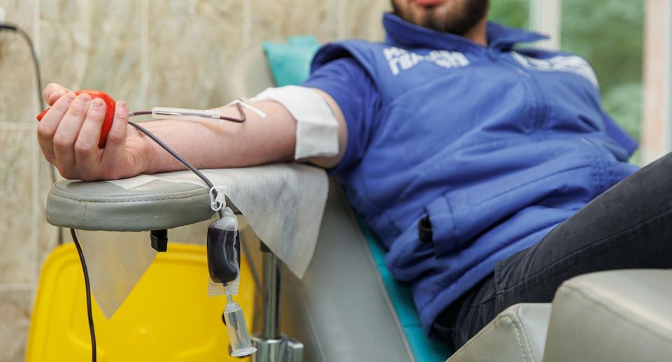 Более 100 литров крови сдали ЕР и МГЕР Подмосковья во Всемирный день донора