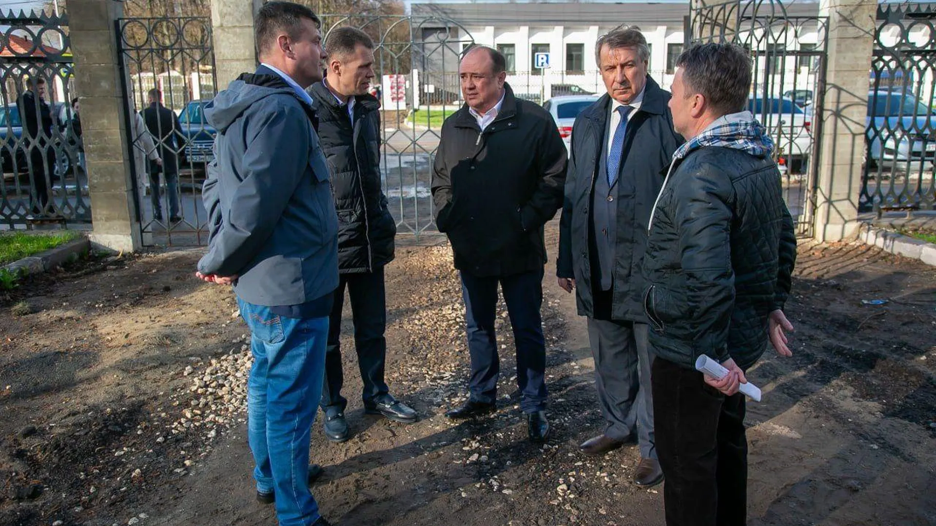 Депутат Госдумы проверил исполнение Народной программы партии в Коломне