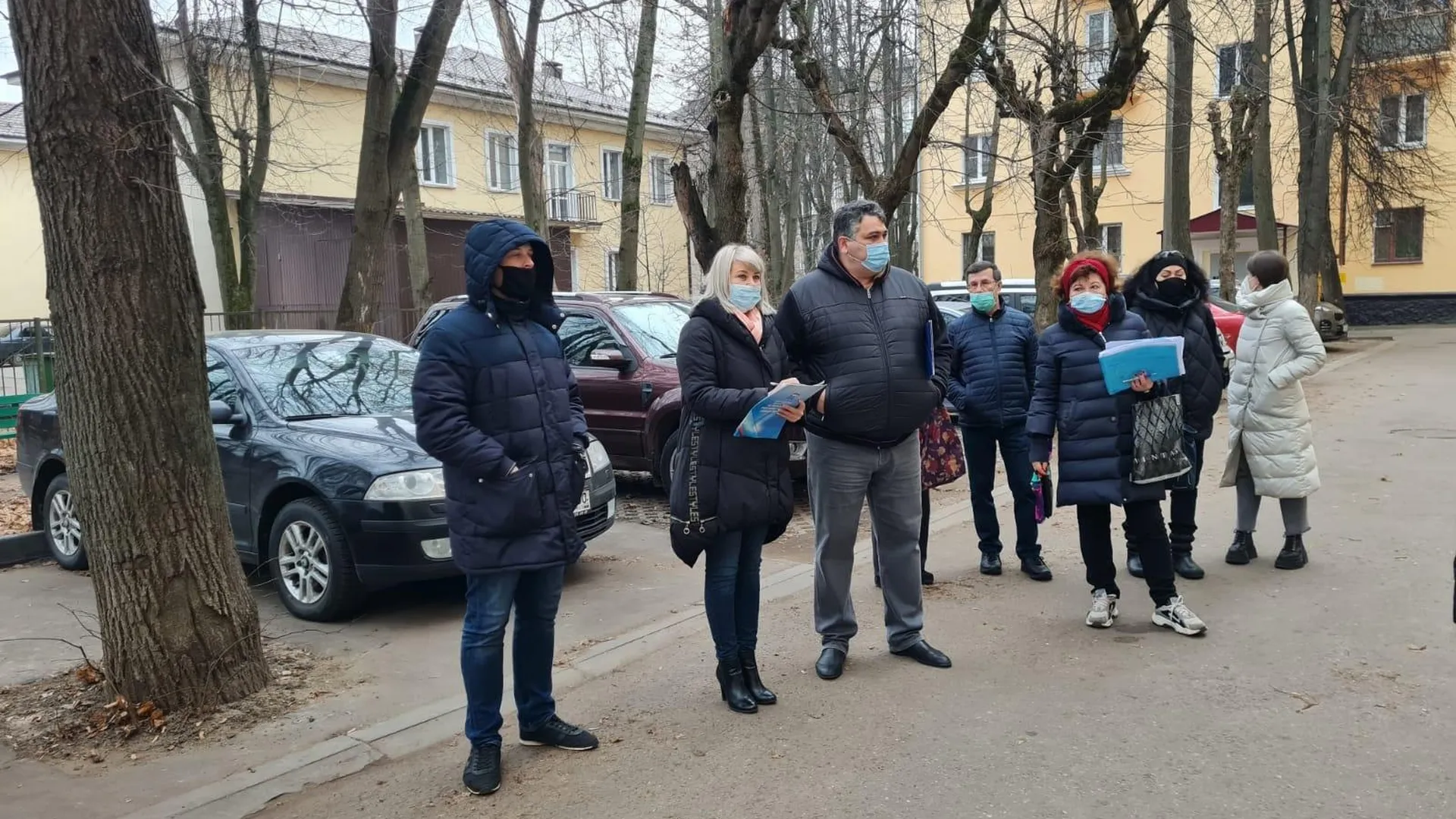 Подрядчик пообещал выполнить капремонт дома в микрорайоне Климовск Подольска вовремя
