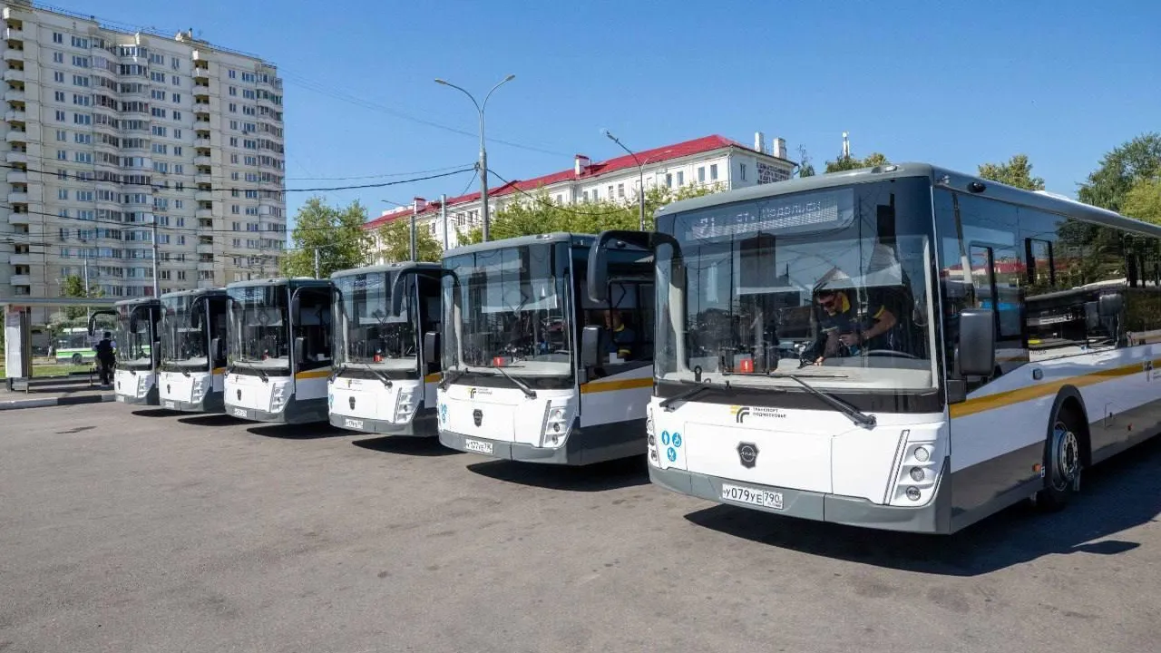 В округе Подольск запустили новый автобусный маршрут до школы и детсада