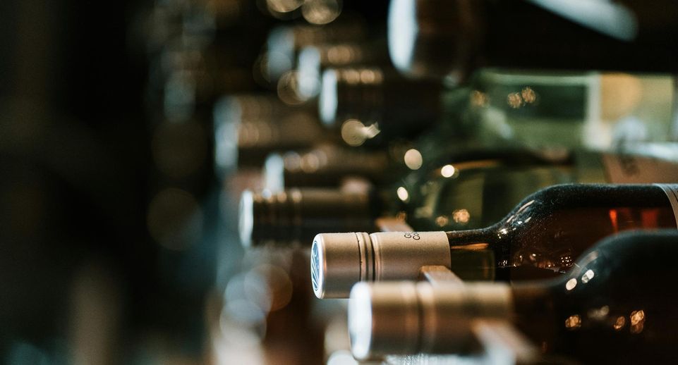 Евросоюз в марте нарастил поставки вина в Россию до 26,6 тыс тонн