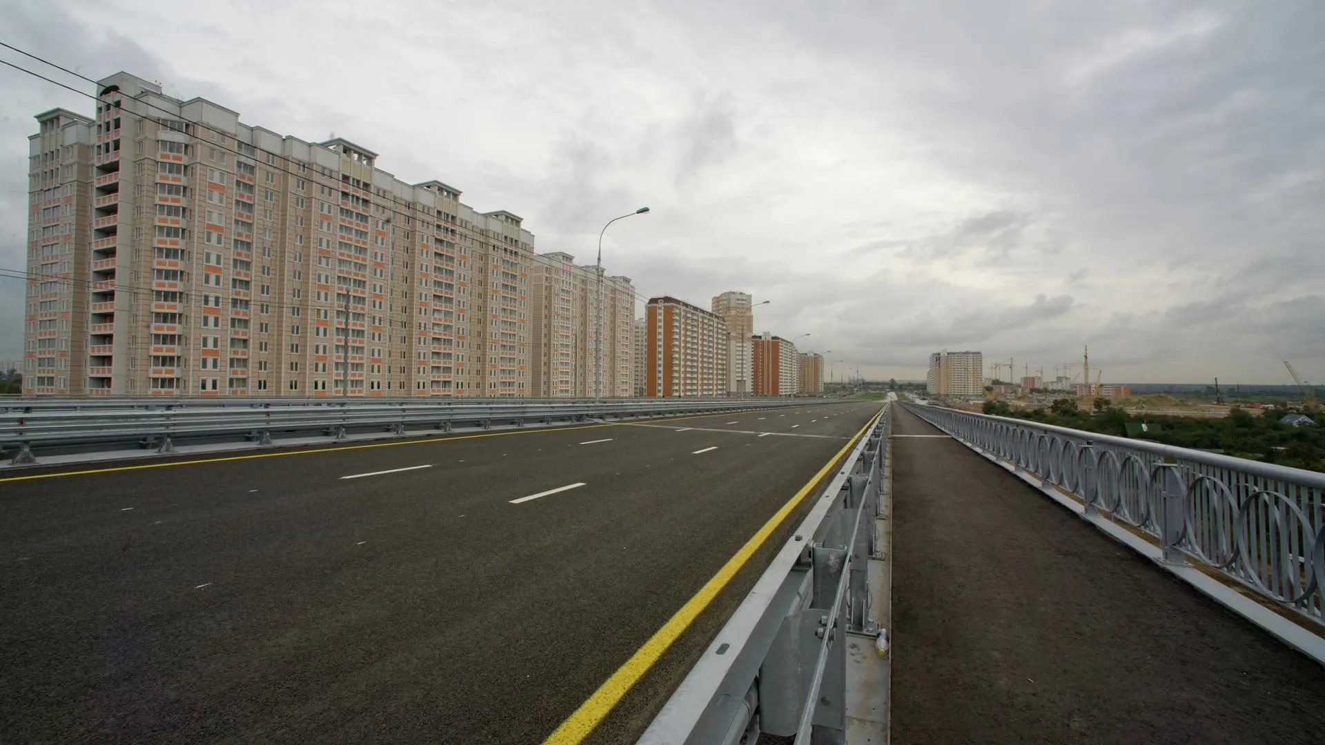 Около 12 млрд рублей выделят Подмосковью на строительство дорог