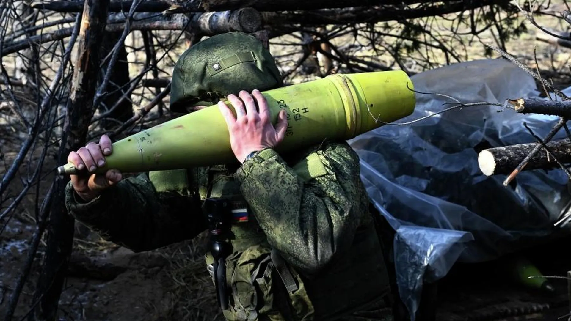 Украинская армия потеряла более 2 190 военных на донецком направлении