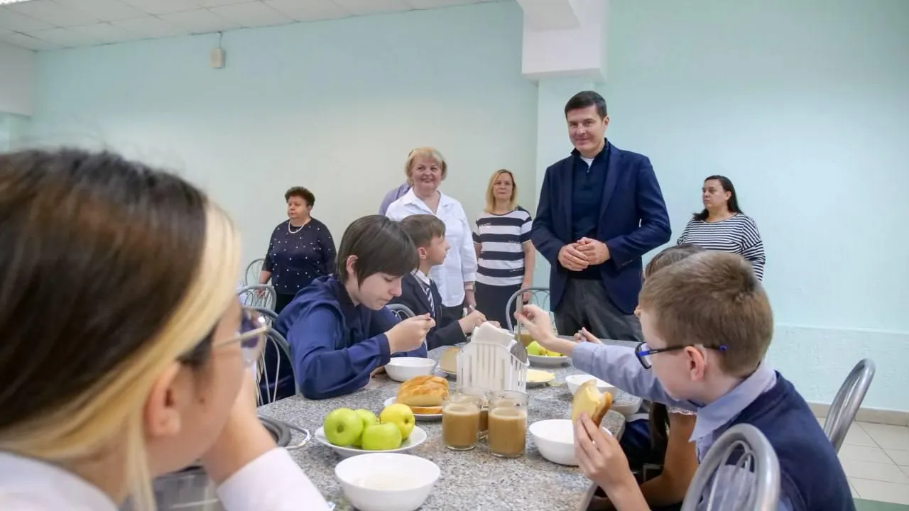 Качество школьного питания проверили в лицее Люберец