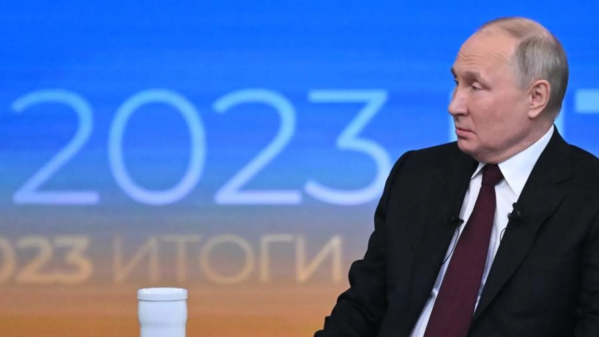 Путин: триллион рублей ежегодно будет выделяться на развитие новых регионов