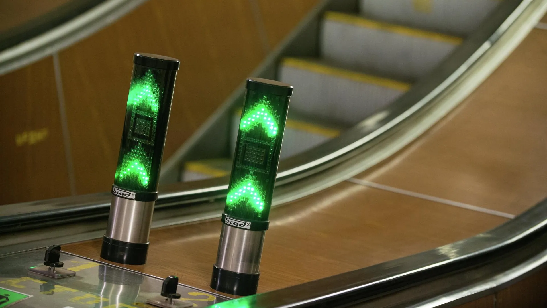 Московское метро тестирует новую навигацию на эскалаторах