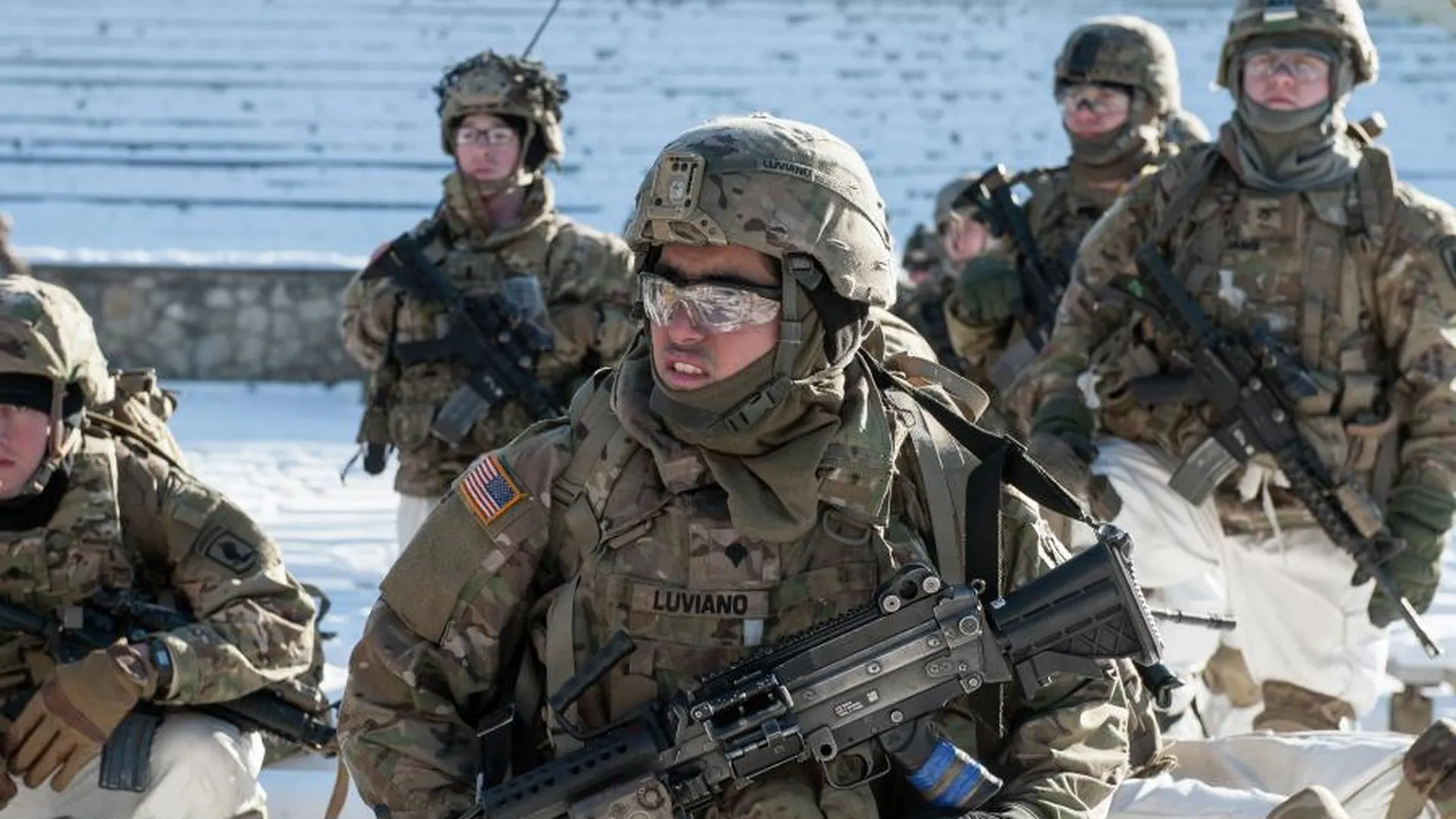 Полковник Макгрегор рассказал о плане удара НАТО по РФ с территории Украины