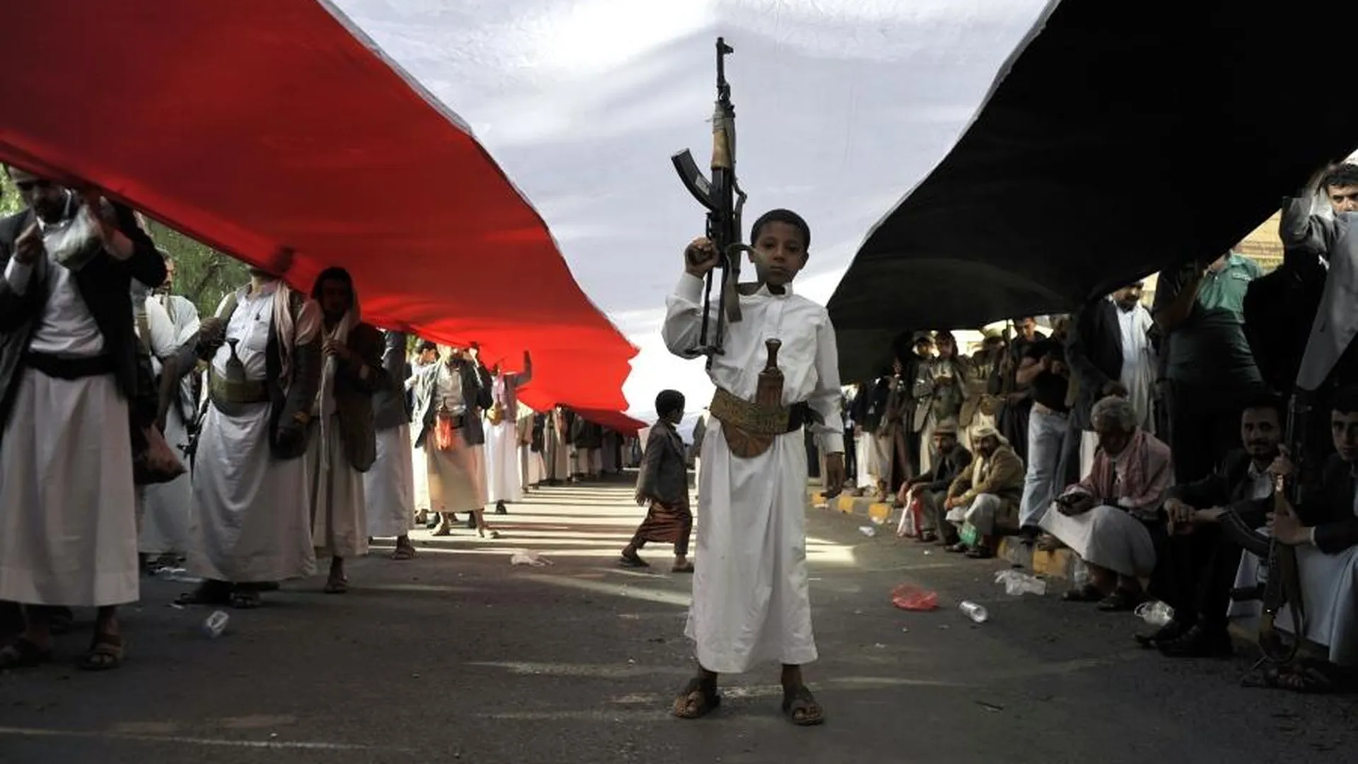 Эксперт Салихов: конфликт в Йемене может пойти на пользу нефтяному бюджету РФ