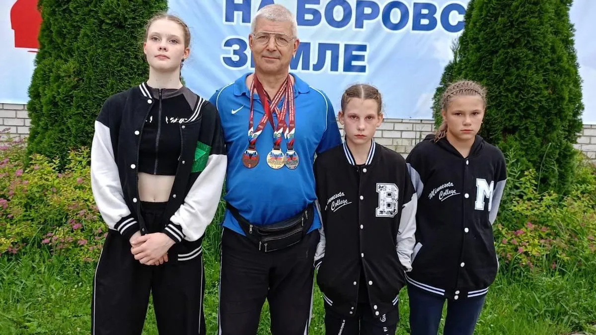Люберецкие тяжелоатлеты завоевали три медали межрегионального турнира |  РИАМО