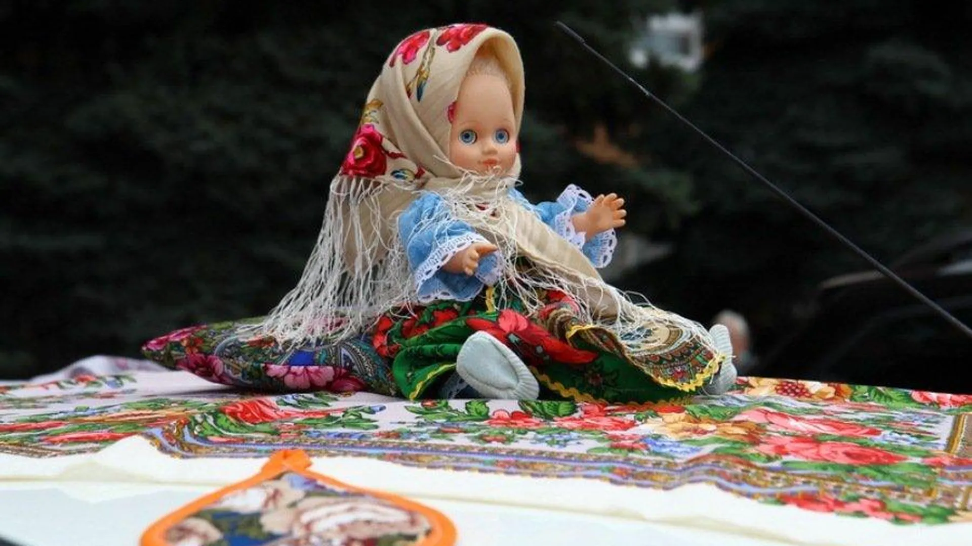 Выставка платков к 200-летию Бородино откроется в Павловском Посаде