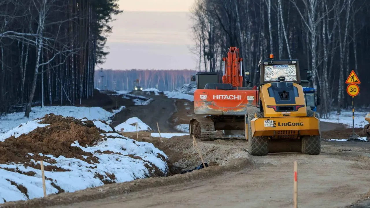 В Подольске делают основание дороги от Дубровиц к детскому лагерю «Мечта»