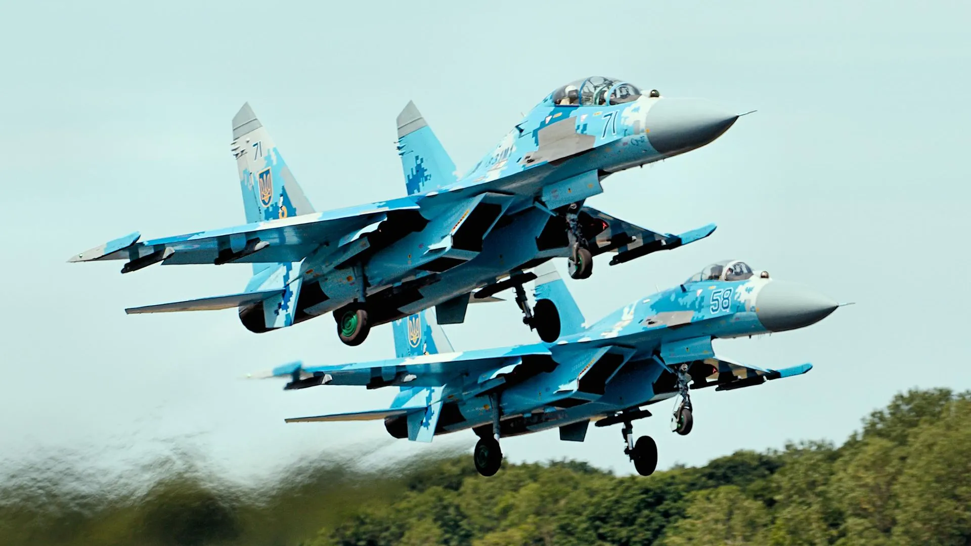 Российские средства ПВО сбили самолет Су-27 Воздушных сил Украины в районе Краматорска