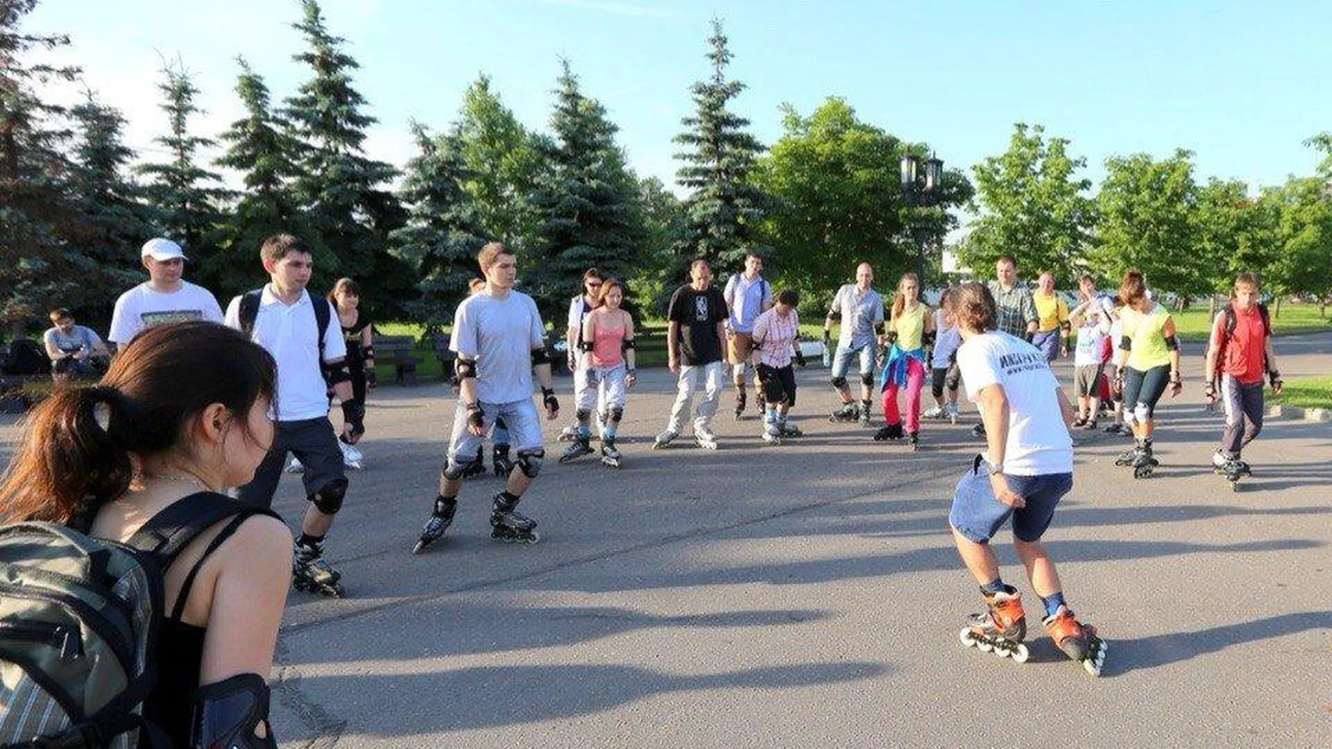 Бесплатные занятия по роллерспорту будут проходить в Москве в парке Победы