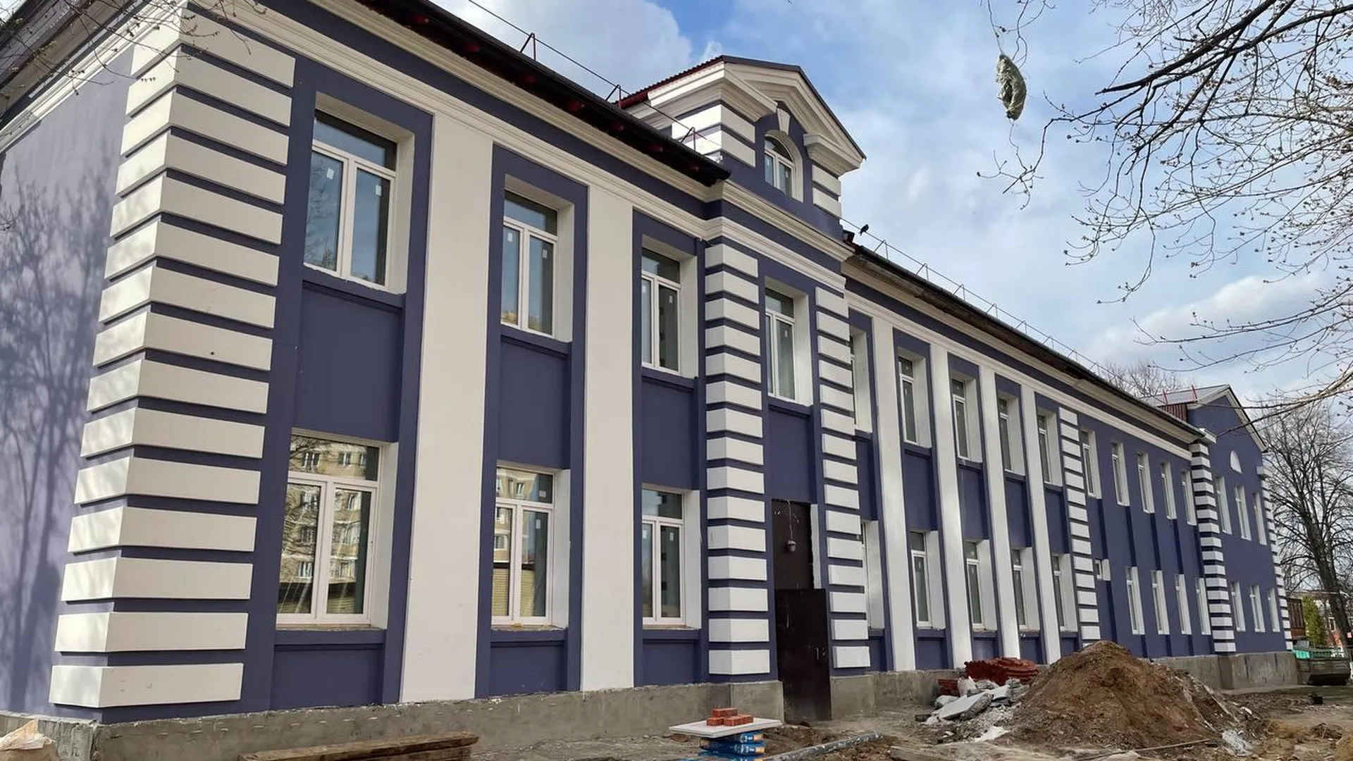 Продолжается капитальный ремонт Ступинской детской школы искусств