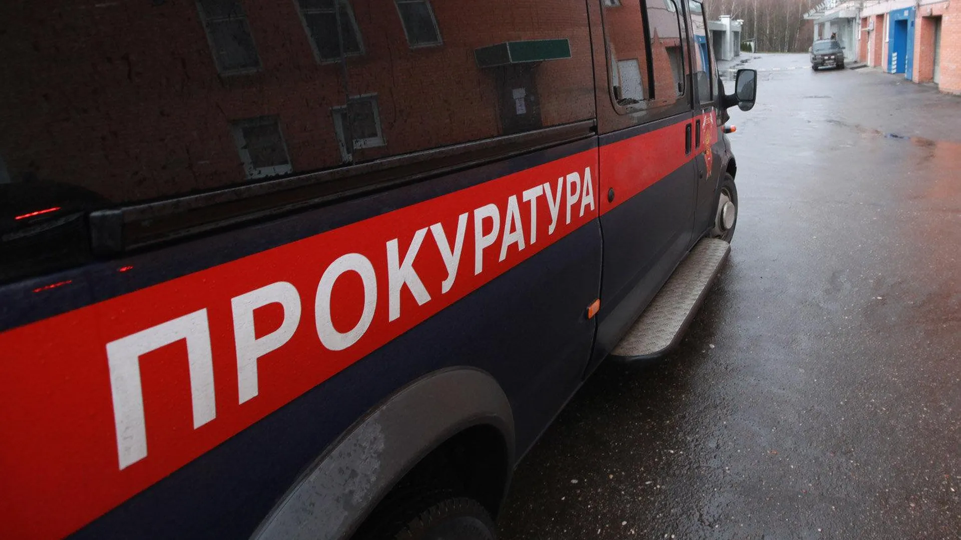 Депутаты, пытавшиеся похитить 8 млн руб у бизнесмена, пойдут под суд