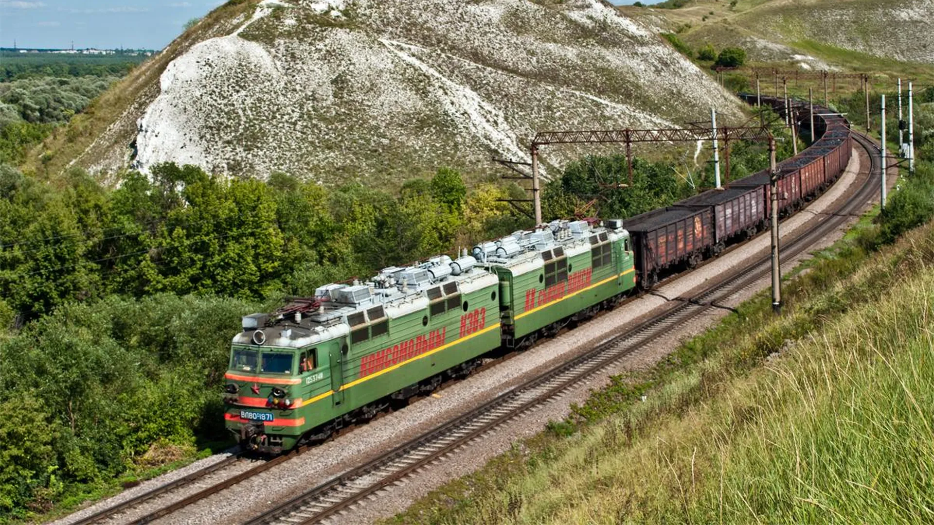 РБК: дефицит железнодорожных платформ наблюдается в России