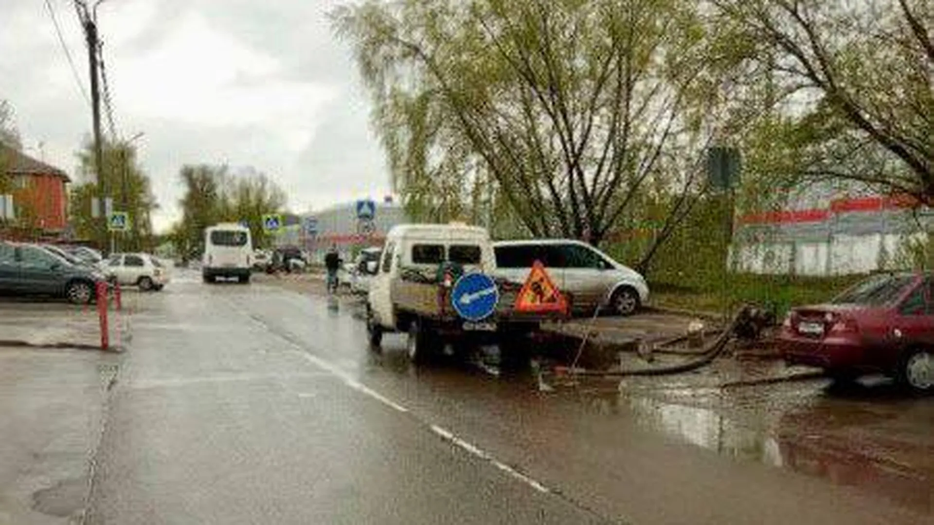 В Подмосковье организована работа служб для устранения подтоплений на дорогах