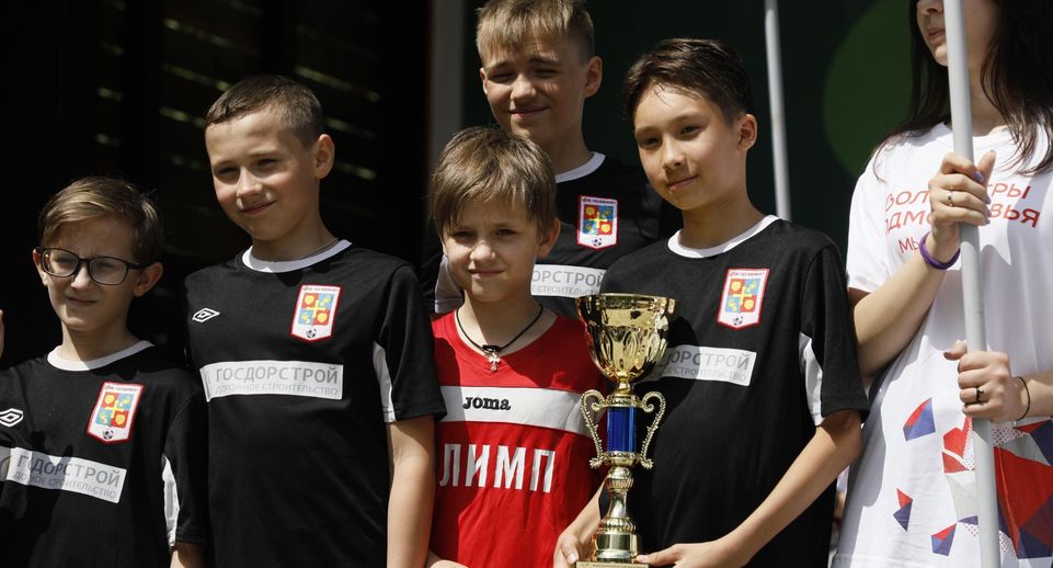 Команда из Наро-Фоминского округа победила на межрегиональном фестивале футбола