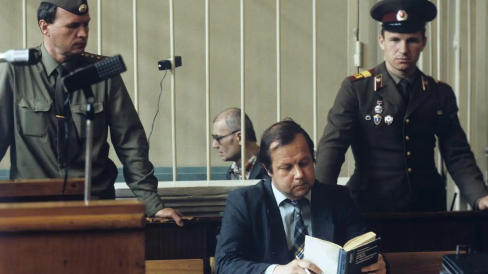 Жорин назвал опасным возвращение смертной казни в РФ, напомнив о деле Чикатило