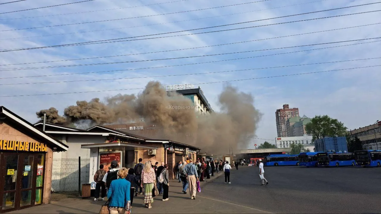 Пожар в здании столичного кафе «Хлеб хаус» ликвидировали