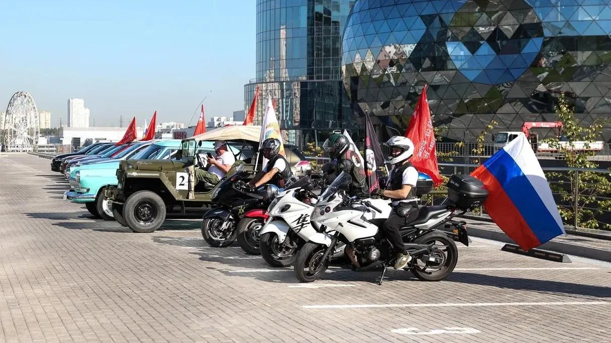 ГИБДД Подмосковья поблагодарили за безопасность автопробега в честь 80-летия Победы
