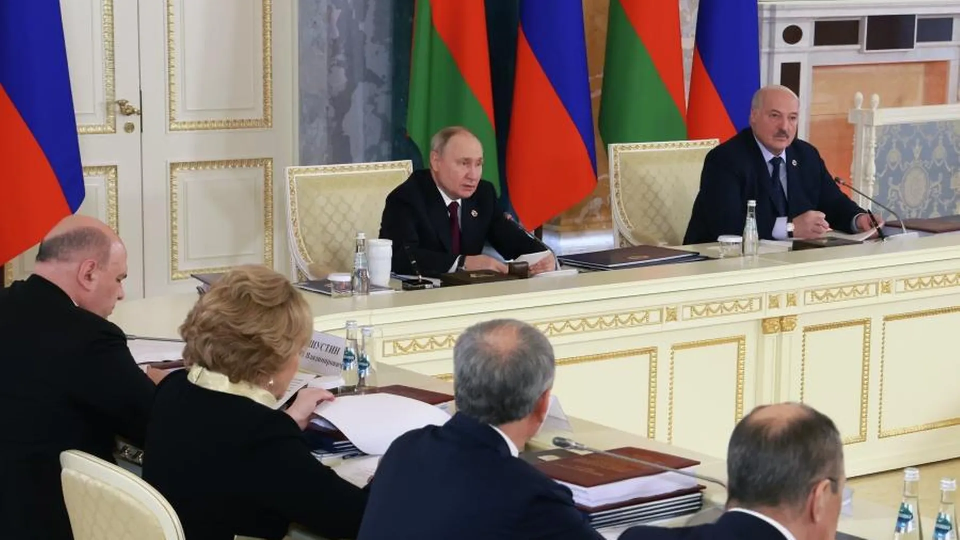 Путин и Лукашенко начали заседание Высшего госсовета Союзного государства