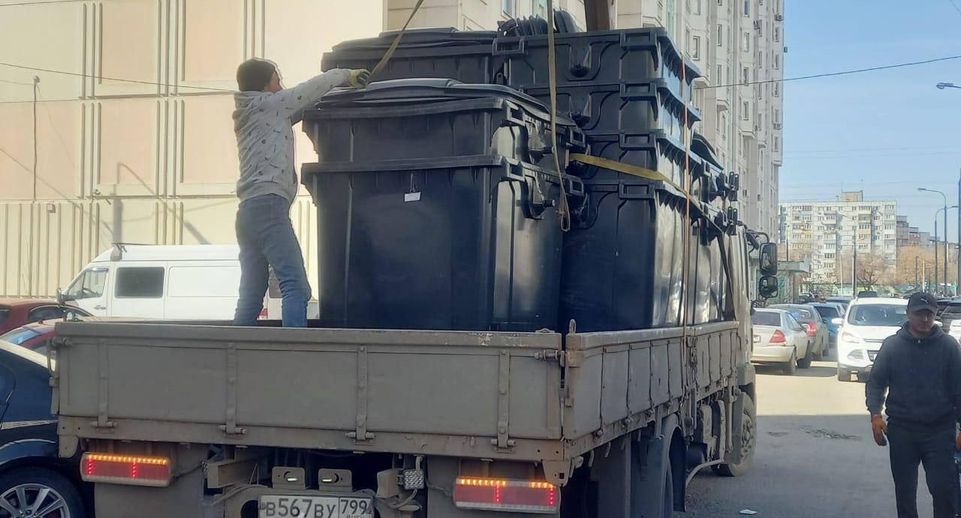 В Люберцах создали 6 бригад для быстрого вывоза навалов мусора из контейнеров
