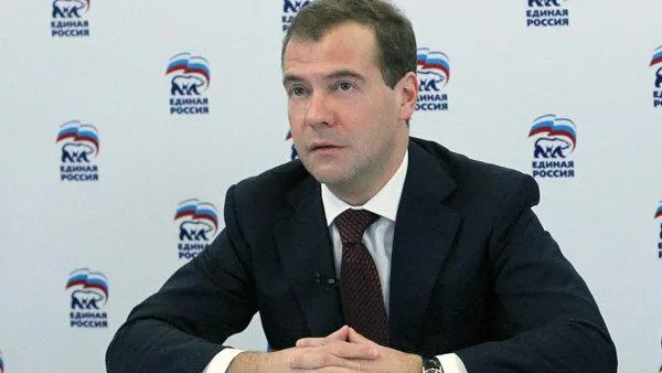 Если не снять барьеры для бизнеса, отток капитала вырастет – Медведев