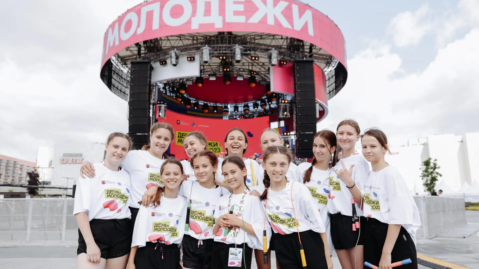 Более 150 тыс человек посетили мероприятия в честь Дня молодежи в парках Москвы