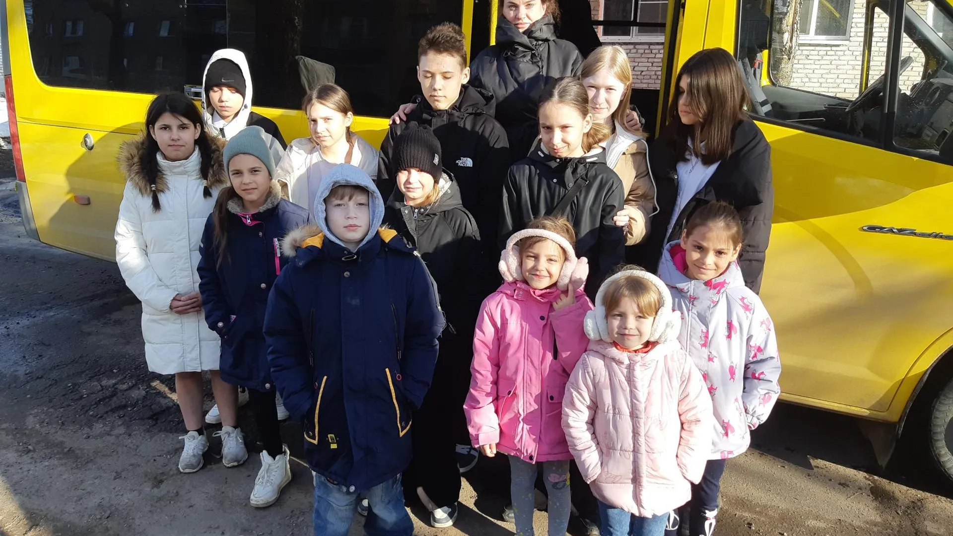 Дети из семейного центра Дмитрова поучаствовали в экоакции по сбору пластика